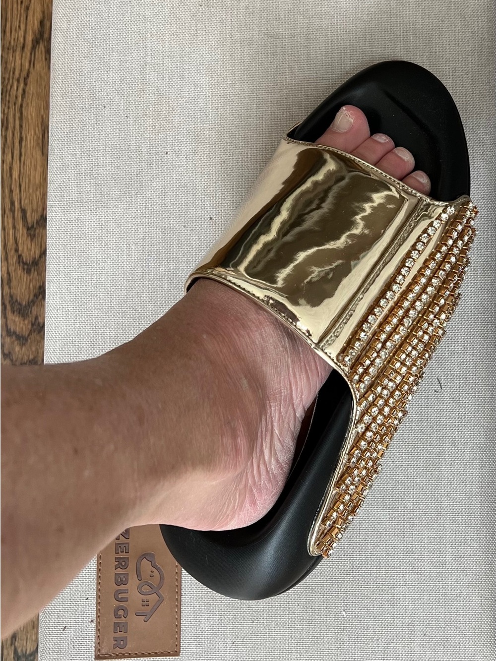 AZALEA WANG BUGGY SLIDE Black Gold Rhinestone unique curved Flatform Rubber base - Picture 5 of 16